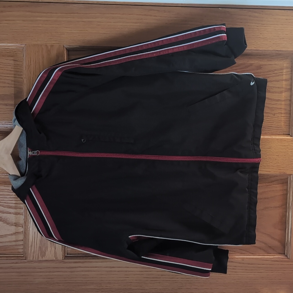 Tek Gear Black and Red Lined Windbreaker Jacket Kids Large, 10-12